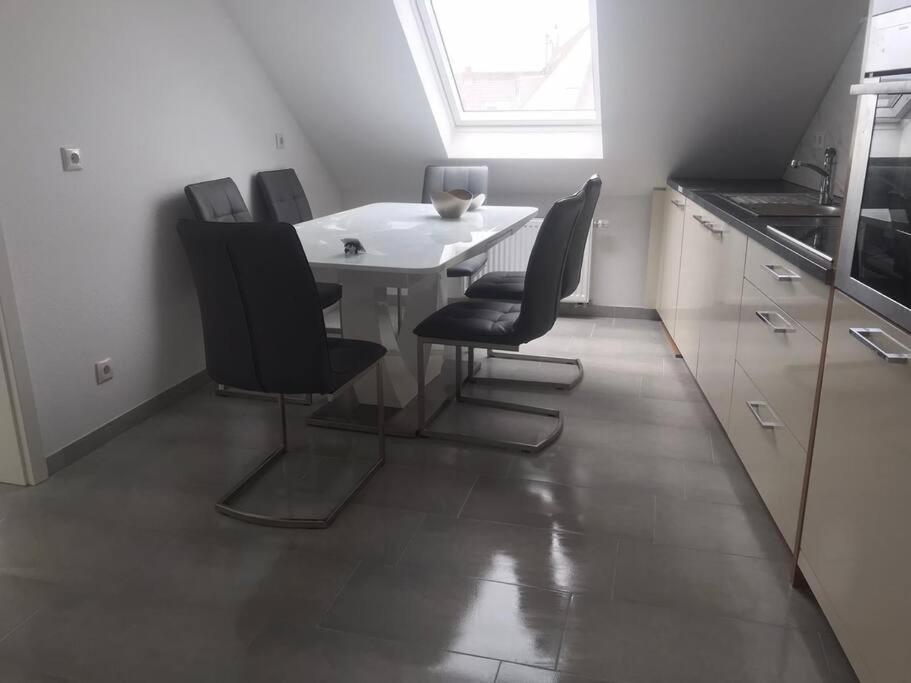 B01 Apartment Between Cologne & Bonn With Nature Access Troisdorf Extérieur photo